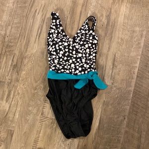 One piece bathing suit